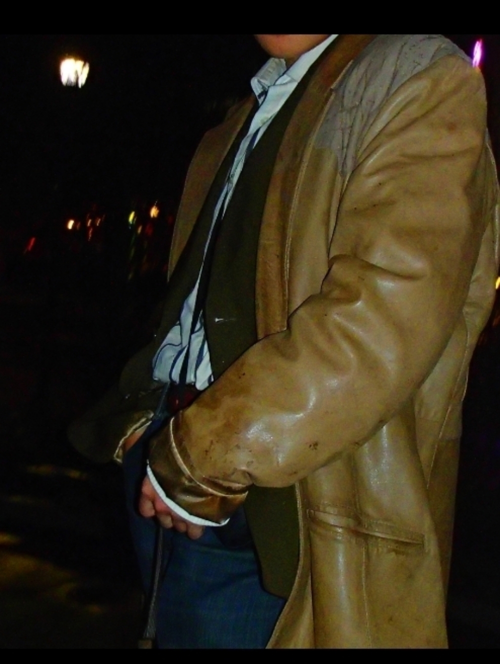 Men's Classic Tan Trench Coat - Smooth Leather Finish